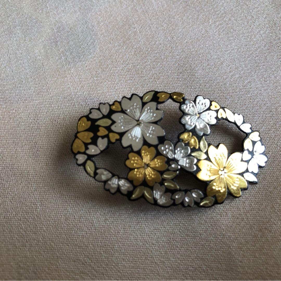 象嵌　ペンダントブローチ　透かし小判　桜