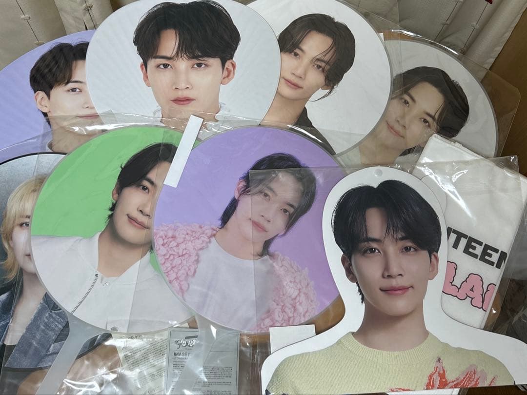 seventeenジョンハンのうちわまとめ売り