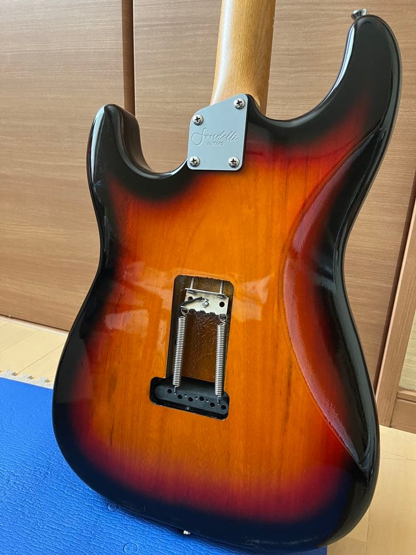 ギター Sondelli Guitars Stratobuster