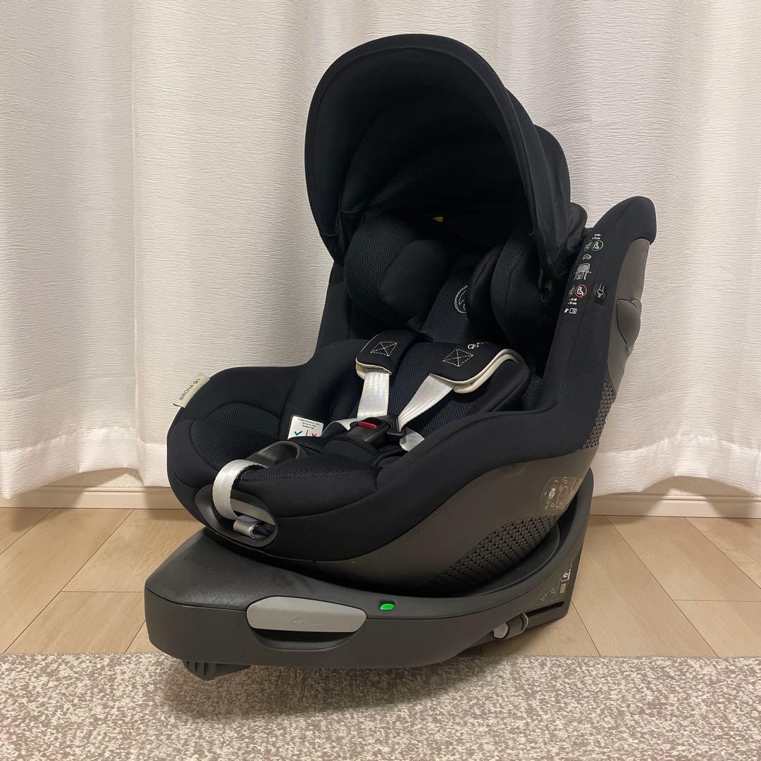 【高年式】cybex シローナ Gi i-Size プラス 新生児インレイ付き