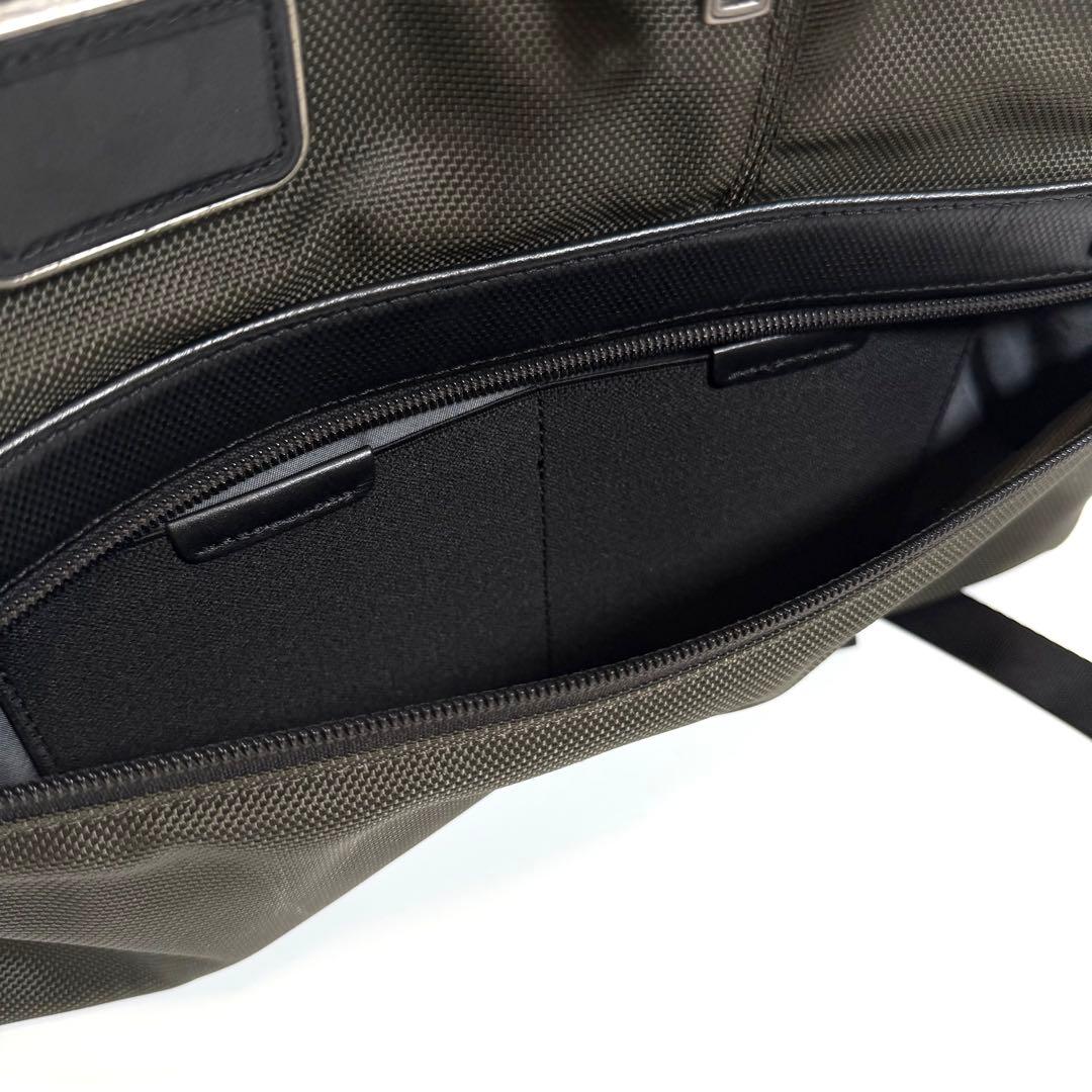 【希少色】トゥミ　ビジネスバッグ　アルファ2 3way 大丸限定　カーキ系