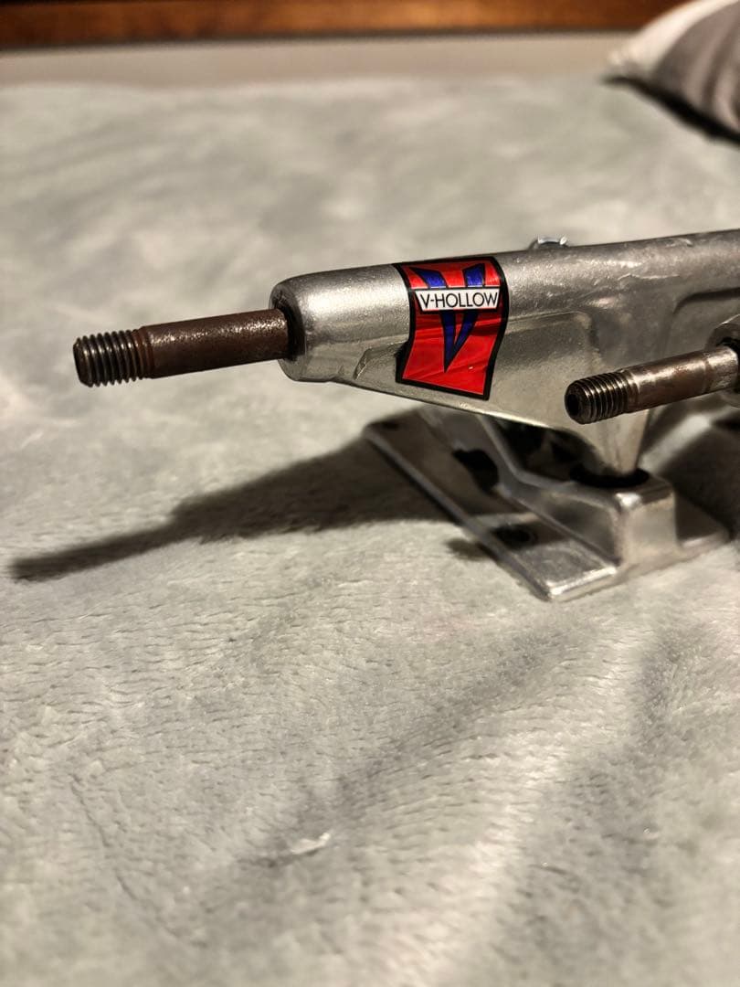 【新品同様】Venture ベンチャートラック V-HOLLOW 5.2 HI