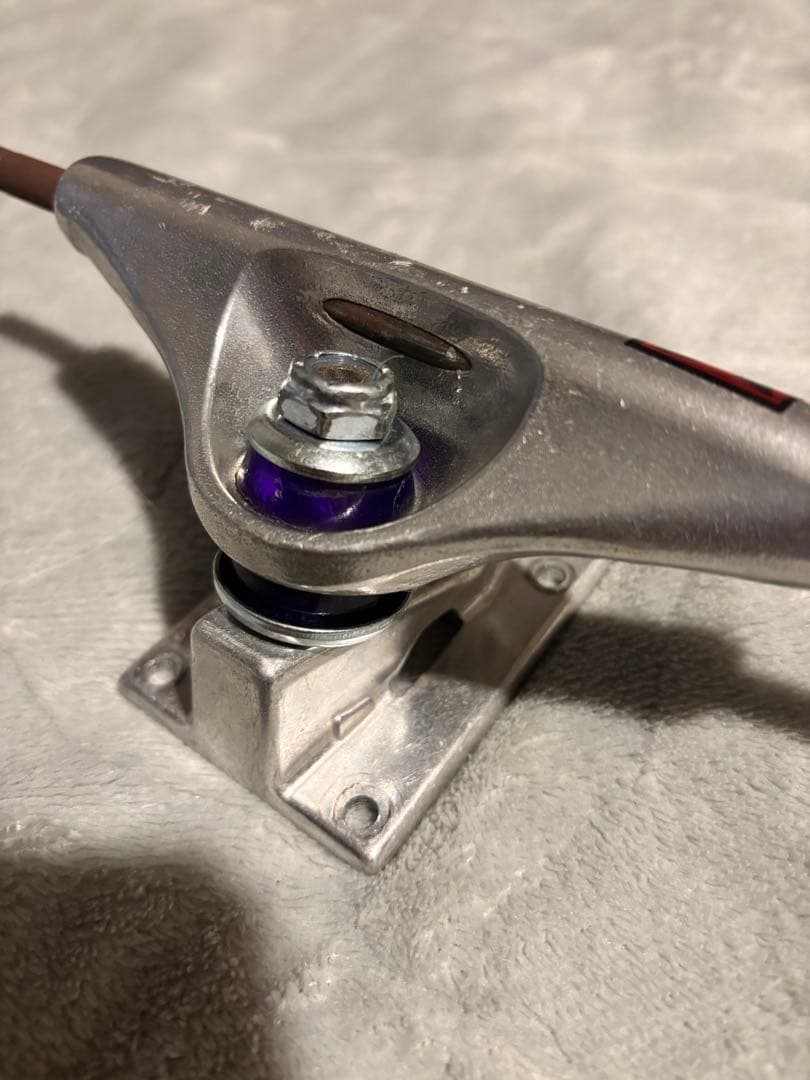 【新品同様】Venture ベンチャートラック V-HOLLOW 5.2 HI