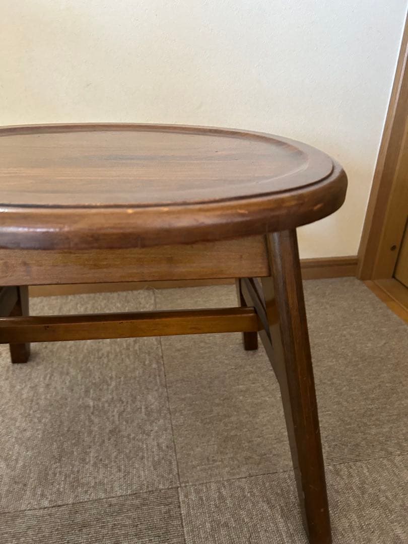 最高級の木製チェアー　テーブルとしても。一生物です。