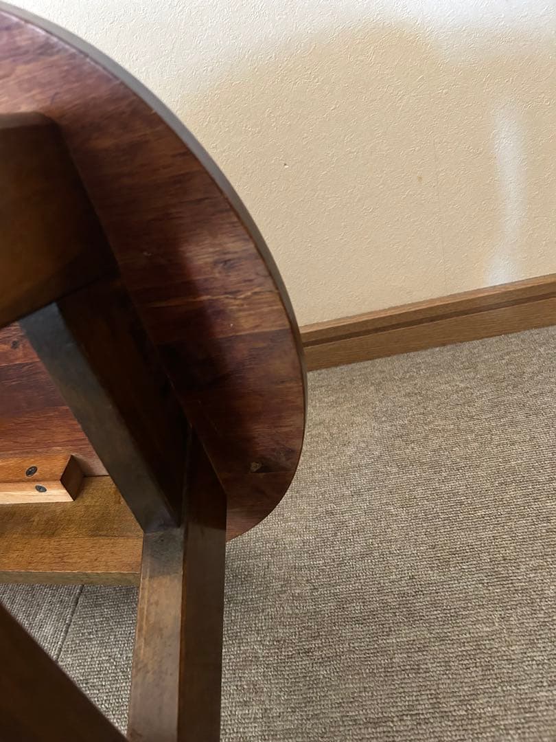 最高級の木製チェアー　テーブルとしても。一生物です。