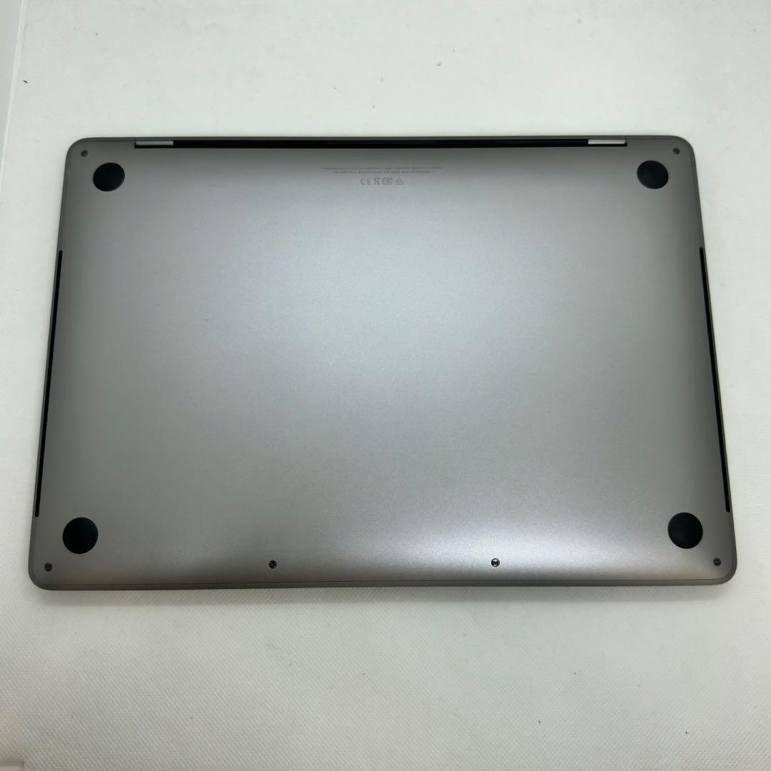 MacBook Pro 13インチ（2019)スペースグレイ