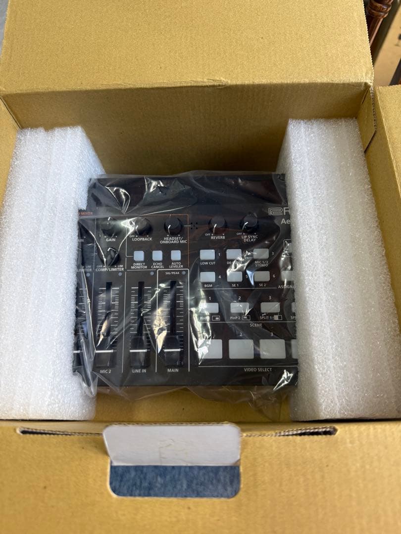 Roland AeroCaster オーディオミキサー