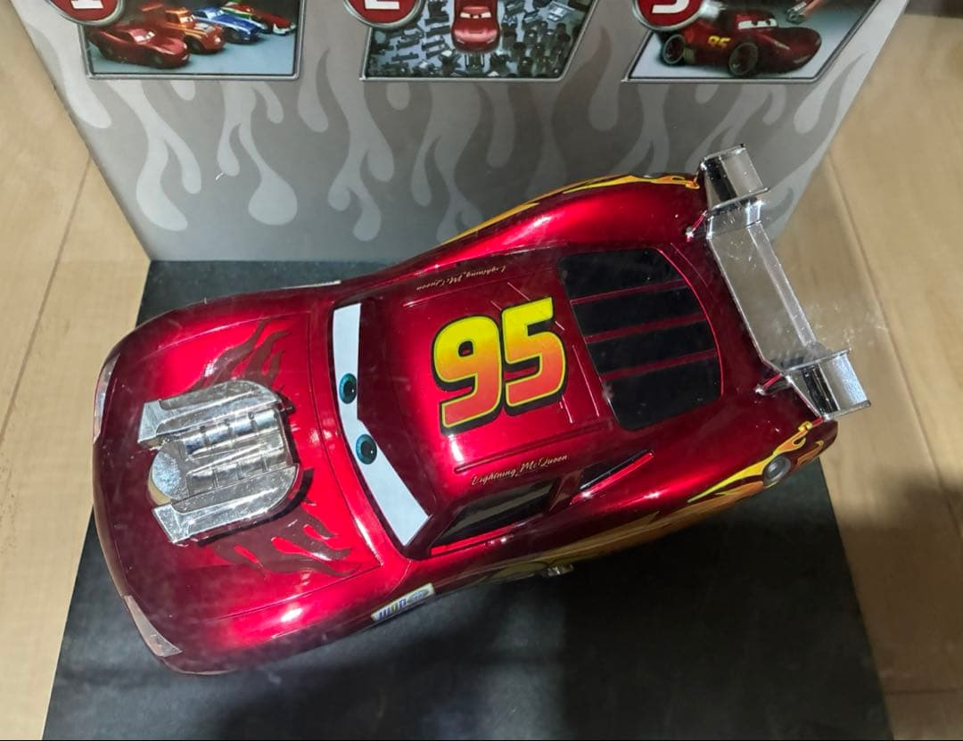 非売品 カーズ ライトニング・マックィーン 95