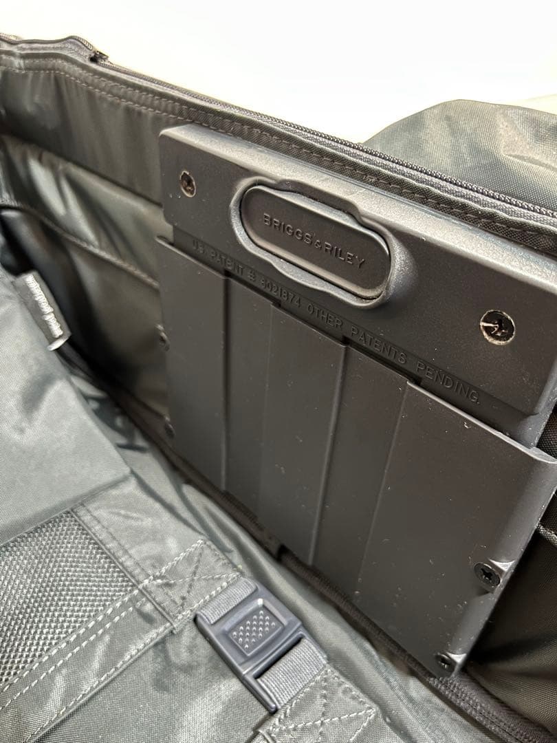 バッグ Briggs & Riley Baseline Global Carry-On