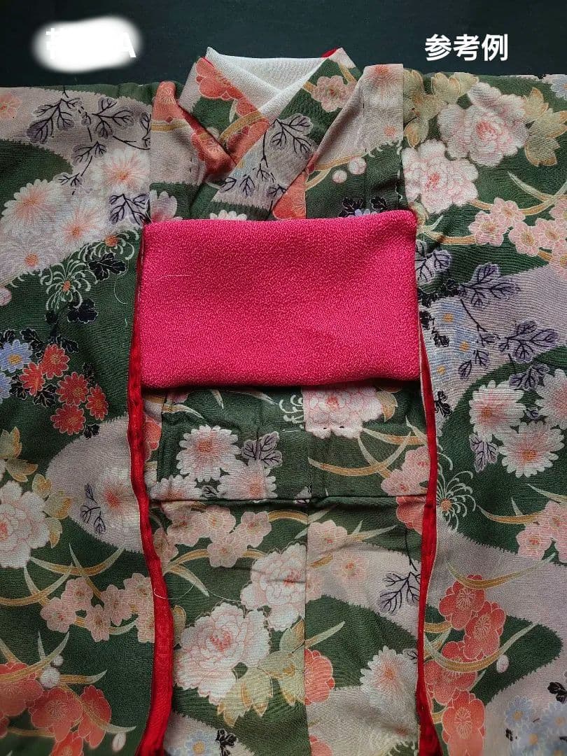 市松人形の着物　薄手の縮緬　振り袖　古布　袷　比翼付き　15号52cm用　緑系