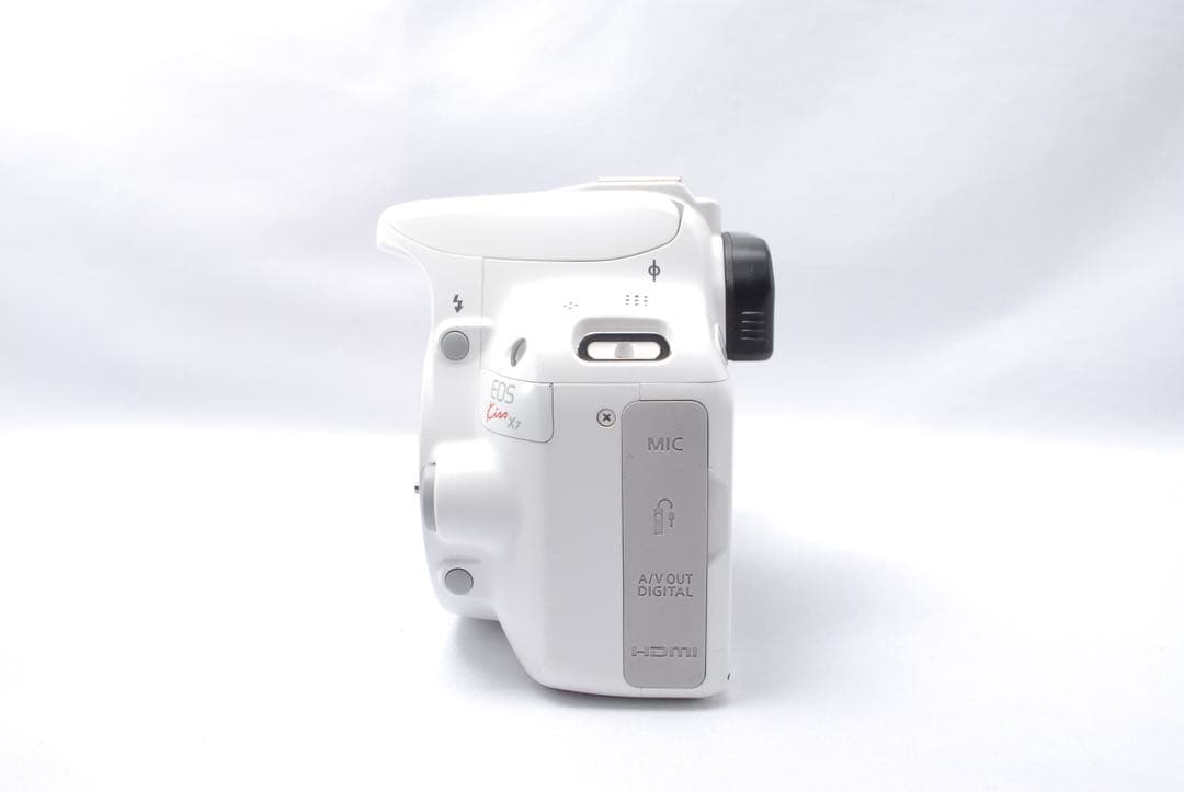 希少✨Canon kiss x7✨高性能補正レンズ✨一眼レフ✨ホワイト✨軽量