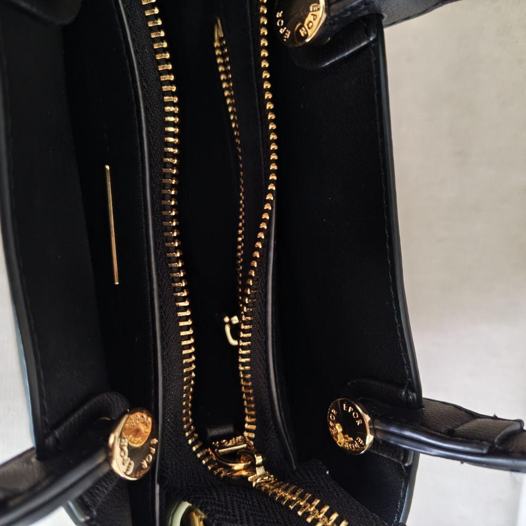 ロペE'POR Y BAG Miniサイドジップミニショルダーバッグ黒／ブルー