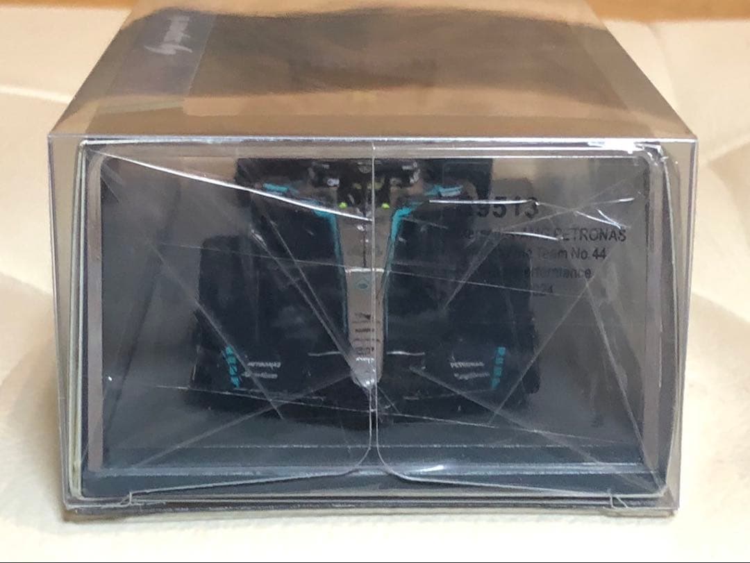 key　スパーク メルセデスAMG PETRONAS W15E