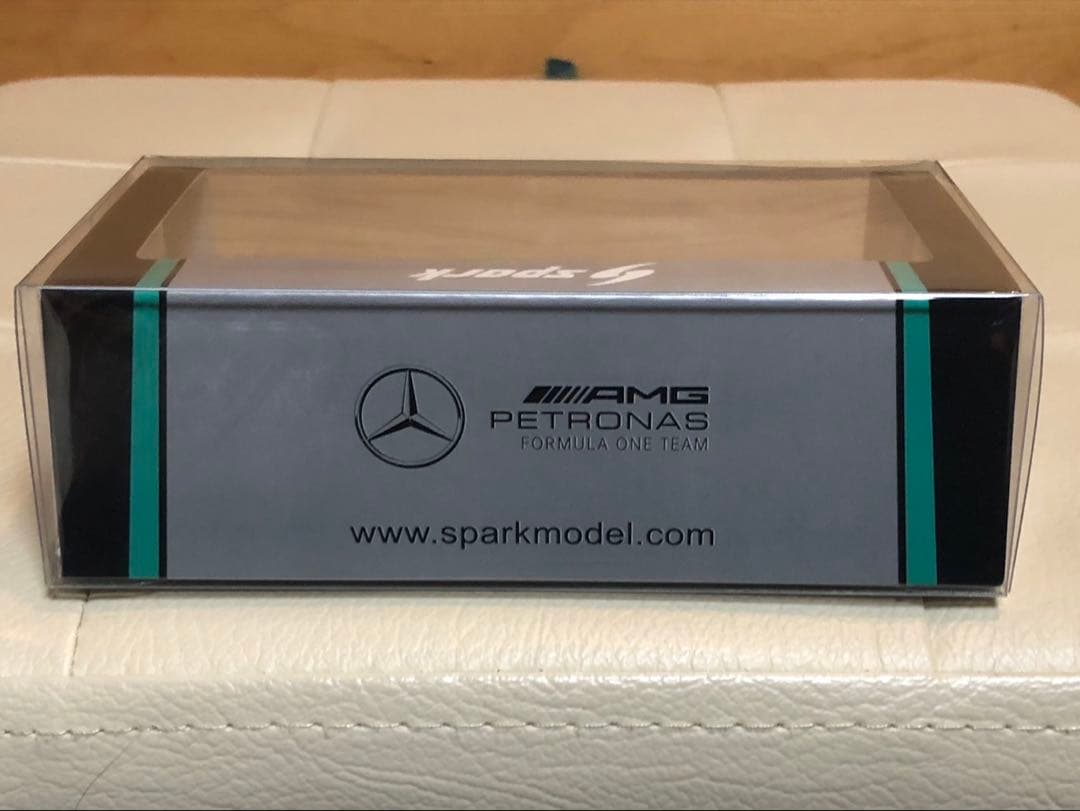 key　スパーク メルセデスAMG PETRONAS W15E