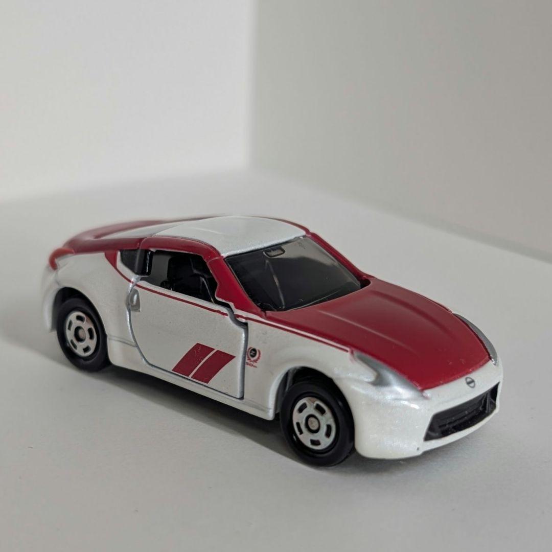 トミカ フェアレディZ 50th Anniversary