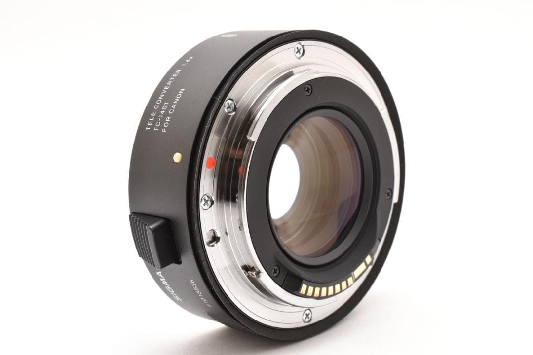 超美品 シグマ テレコンバーター 1.4x TC-1401 キヤノン用 ケース付