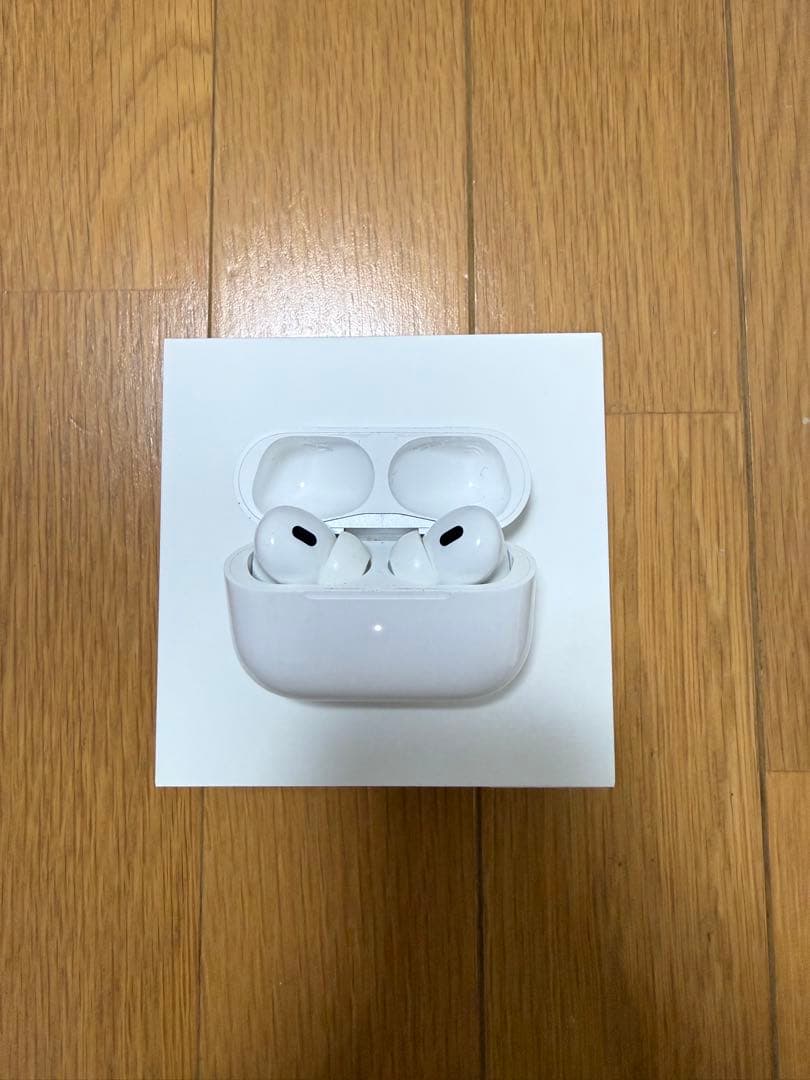 AirPods Pro 2 本体 ホワイト 充電ケーブル付