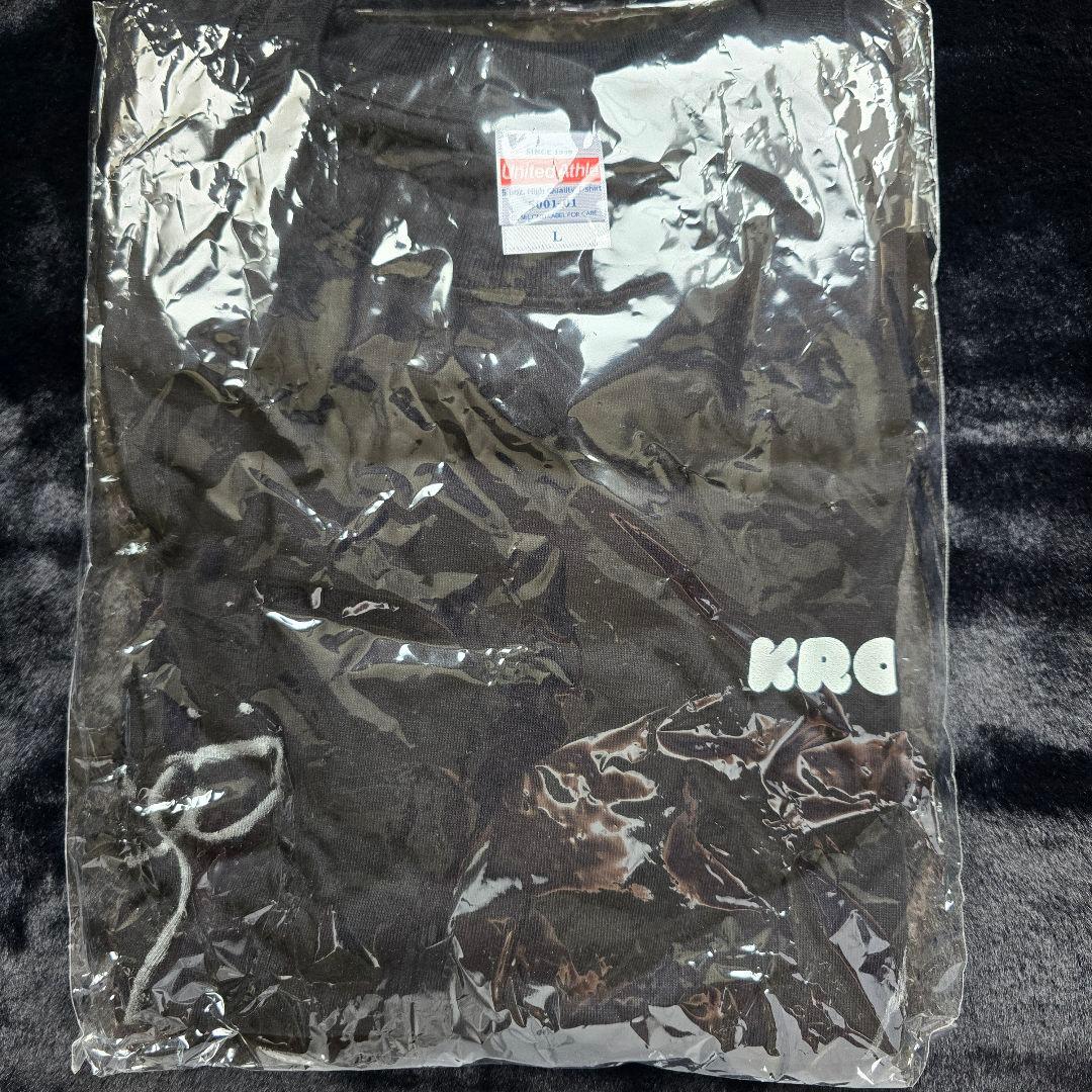 【#9 K-POP まとめ売り】⑩OnlyOneOf KROSS サインTシャツ