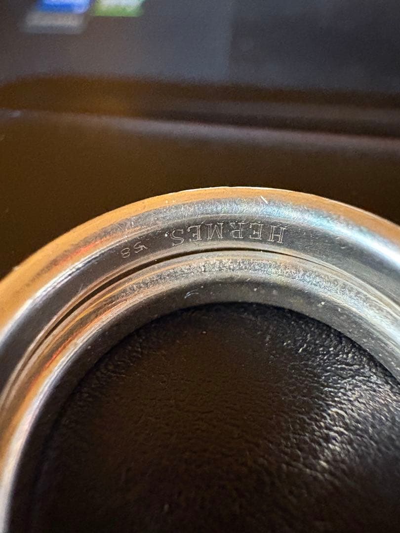 HERMES 二重リング サイズ分からないです