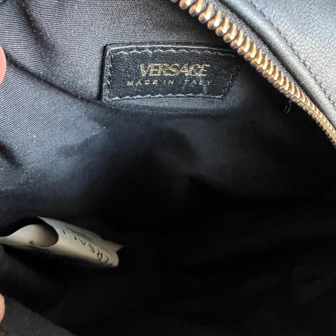 ⭐️VERSACE⭐️ヴェルサーチ メデューサ キルティング 丸型