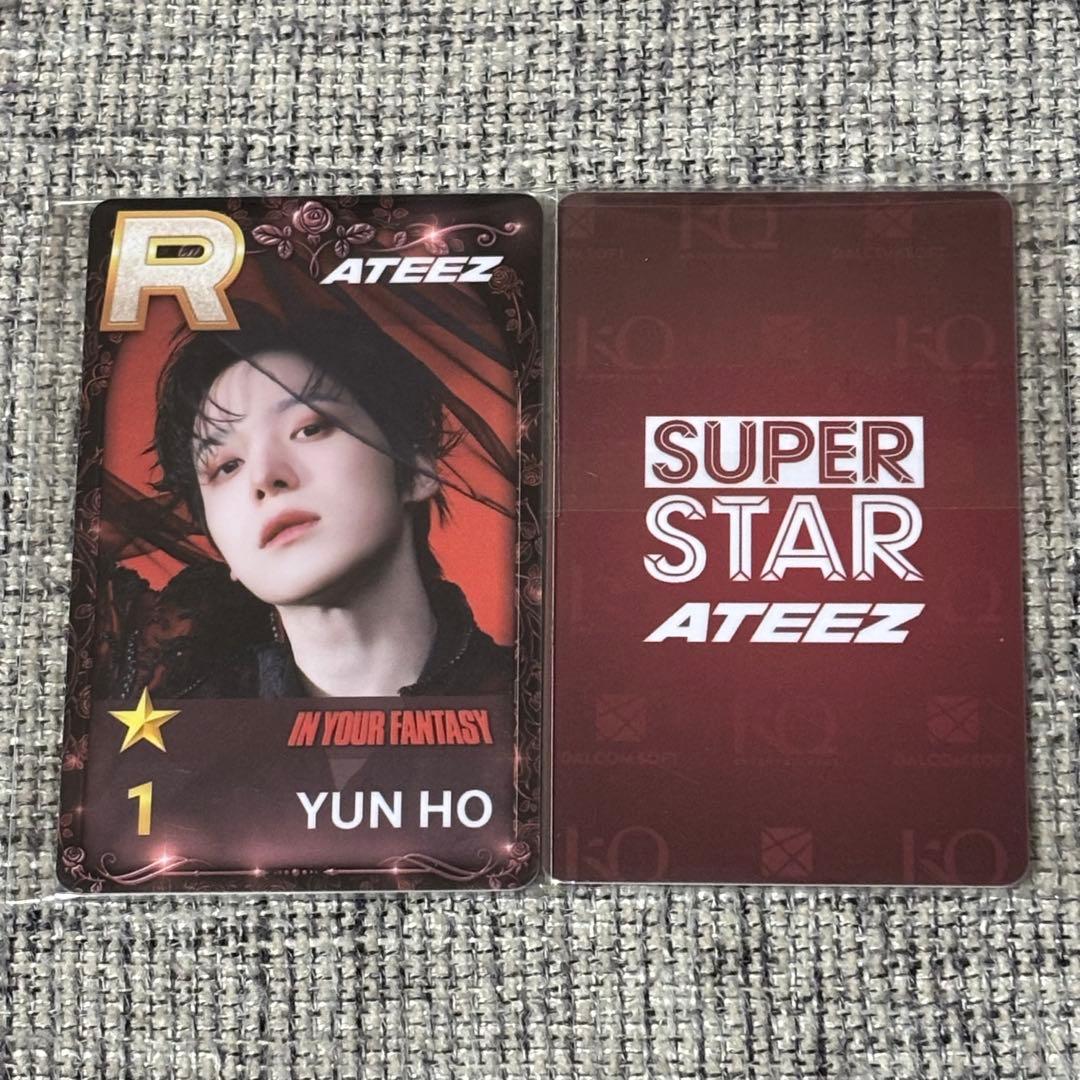 superstar ATEEZ 韓国クリスマス限定 IYF トレカ ユノ