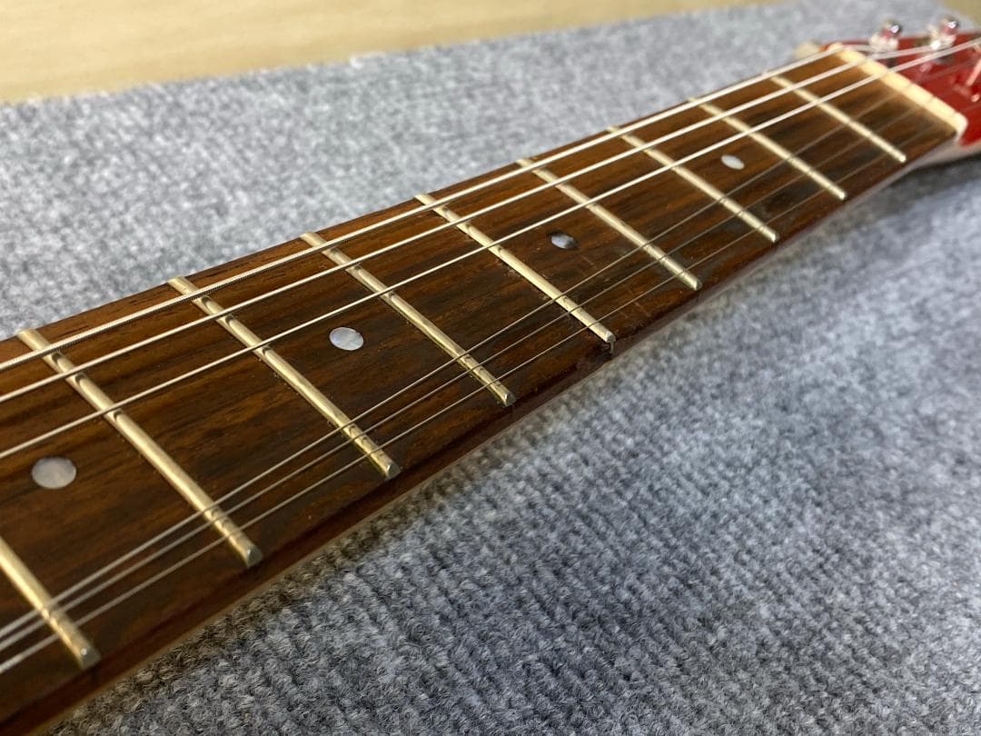 617 YAMAHA SGV 300 レッド