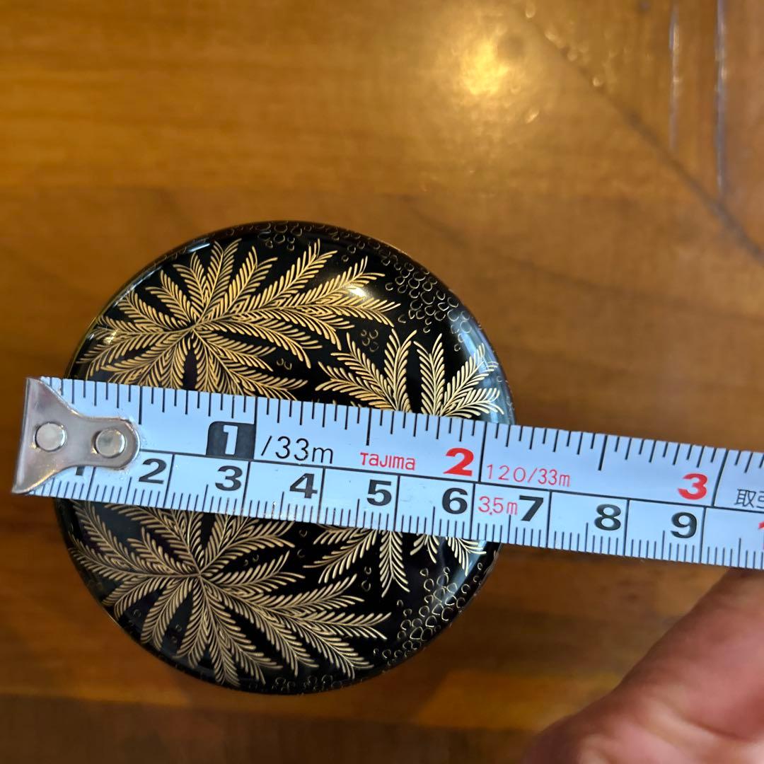 輪島塗の棗 金色の葉模様しのぶ　お値下げしました