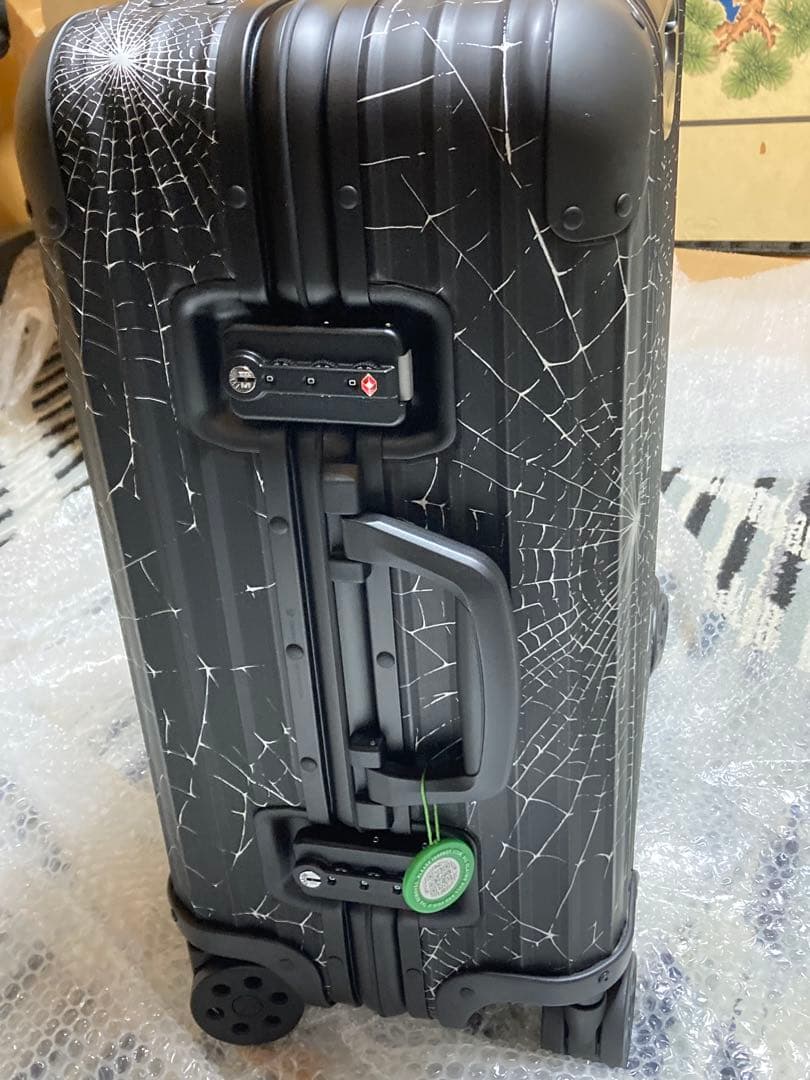 k【新品未使用】シュプリーム/リモワ 49L キャリーケース