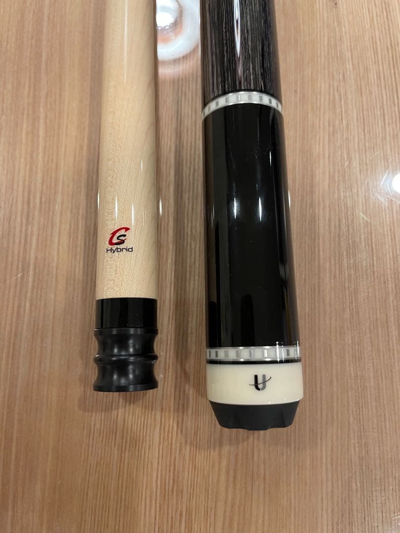 ユニバーサル　ブラックレーベル　キュー　ハイテクシャフト