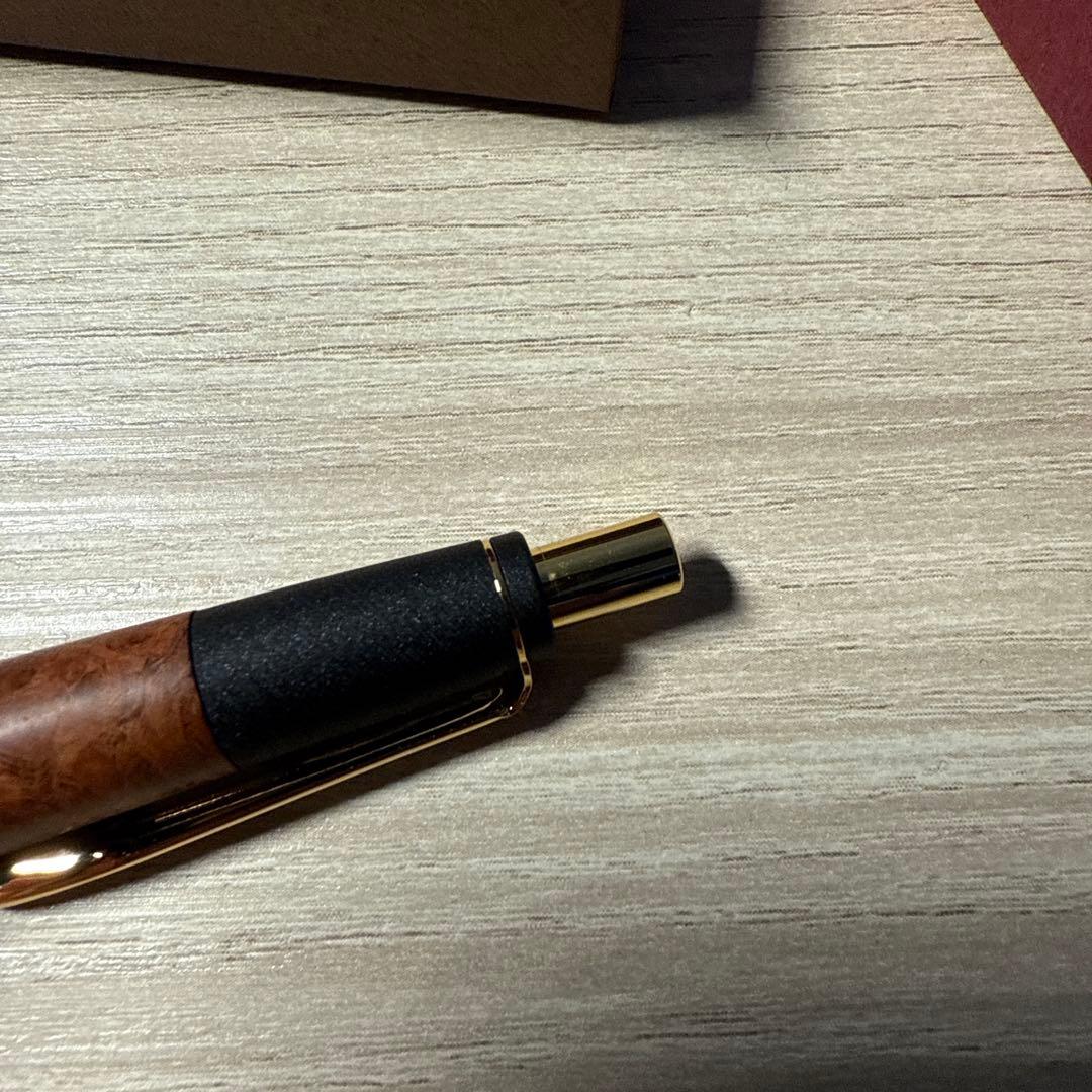 ボナンペン　真鍮金具　本花梨瘤