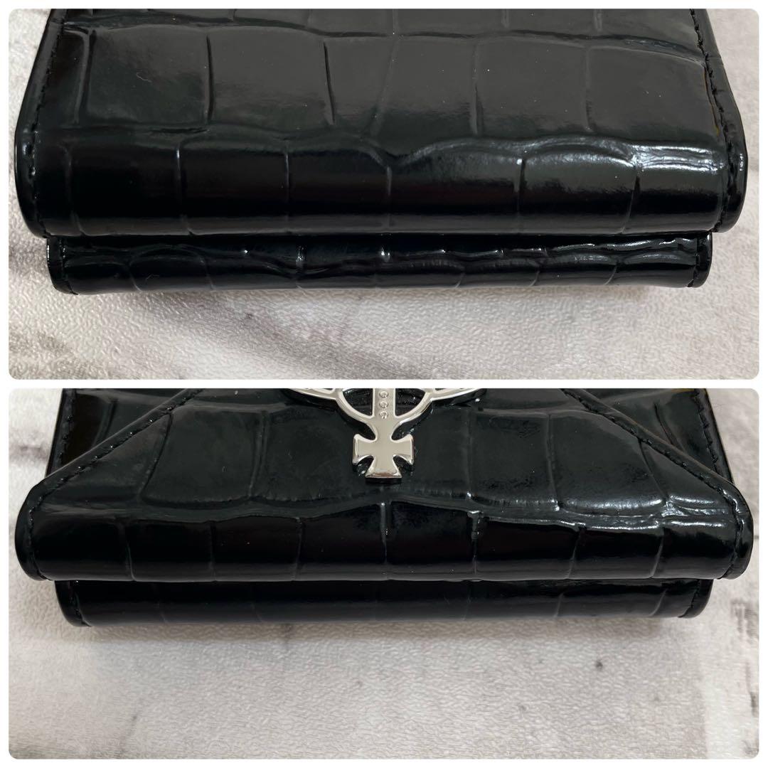 美品✨ヴィヴィアンウエストウッド　三つ折り財布　クロコ型押し　レター型　黒