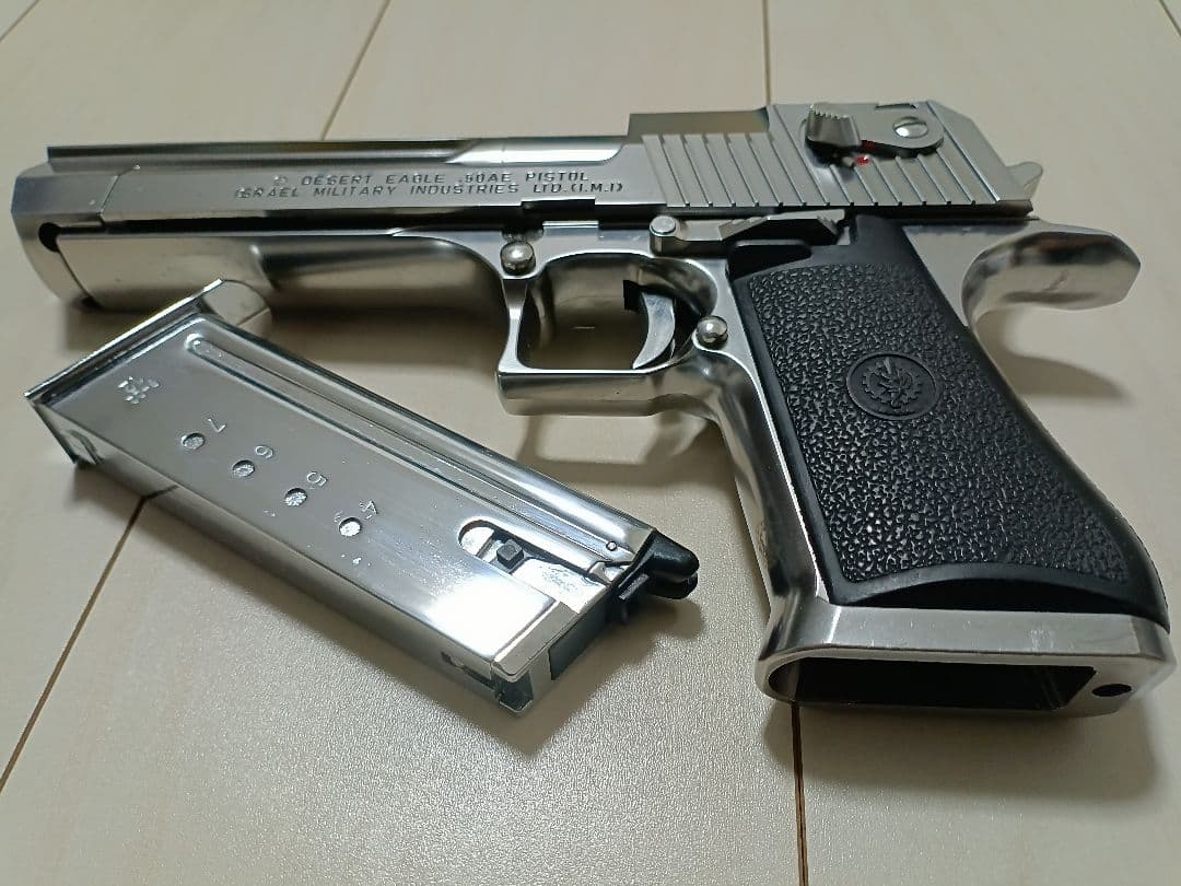 【中古品】東京マルイ 新型 ガスガン「デザートイーグル.50AE」ステンレス