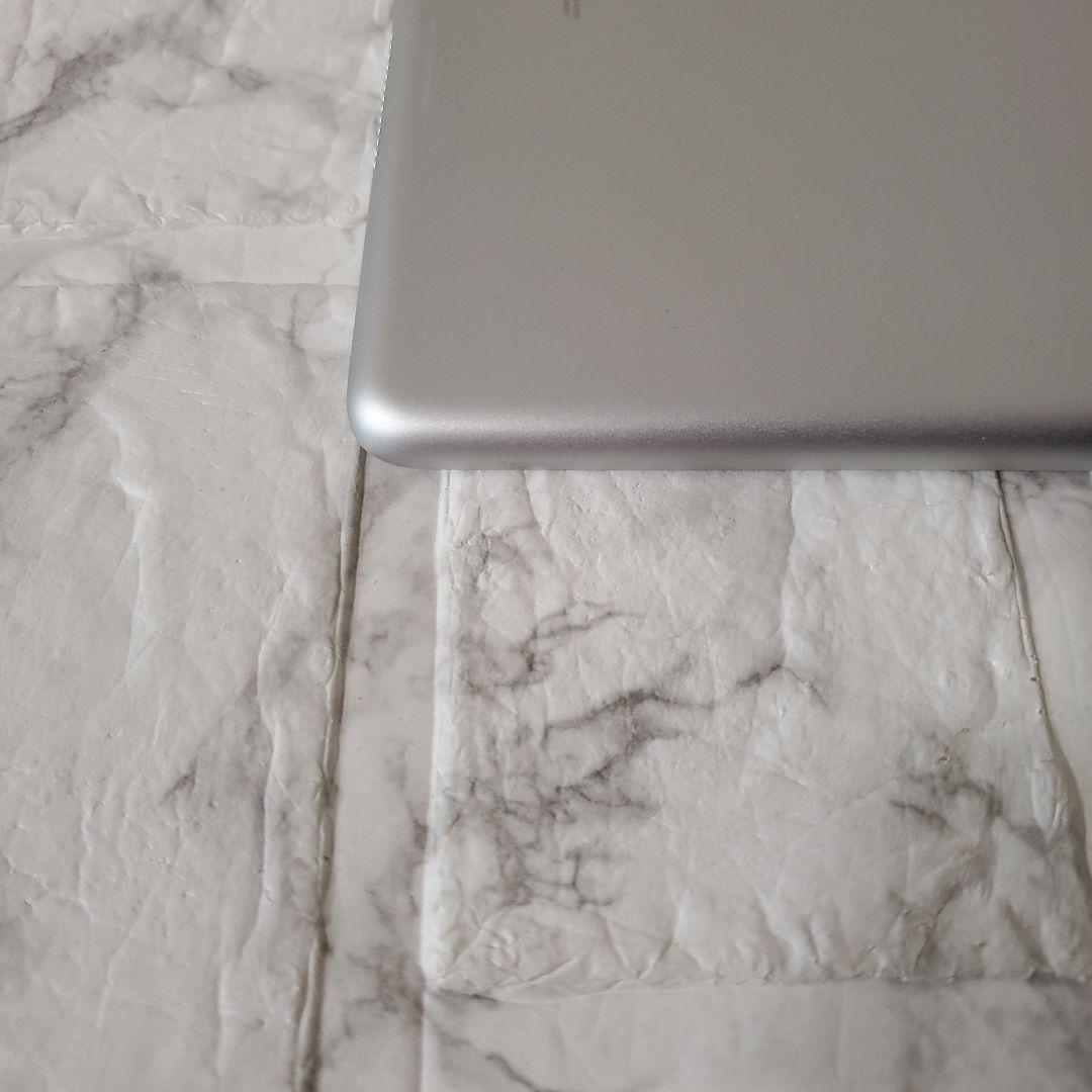 246 iPad 7世代 128GB SIMフリー シルバー