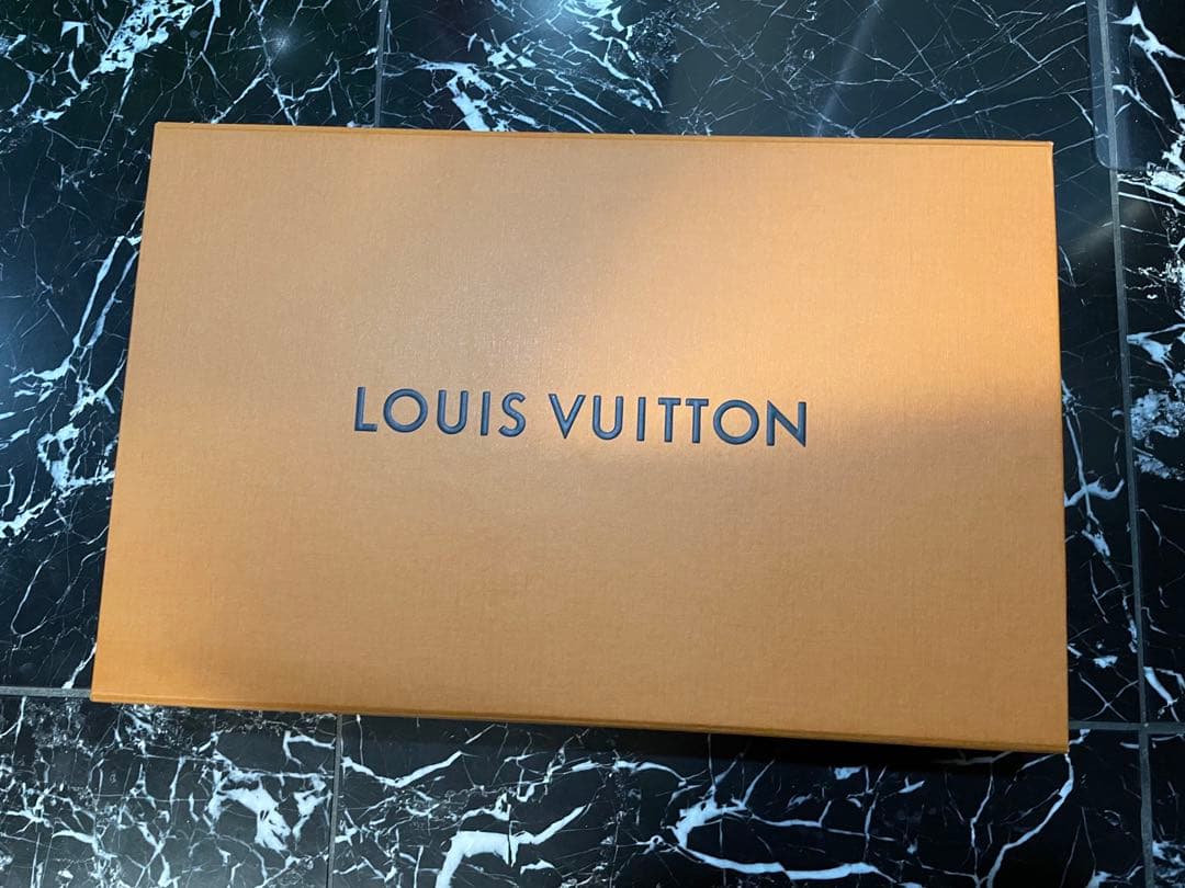 ダッフィー　シェリーメイ　セット　LV箱付き