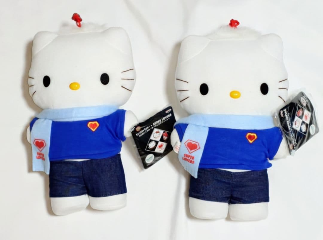 サンリオハローキティちゃんぬいぐるみ他グッズ。