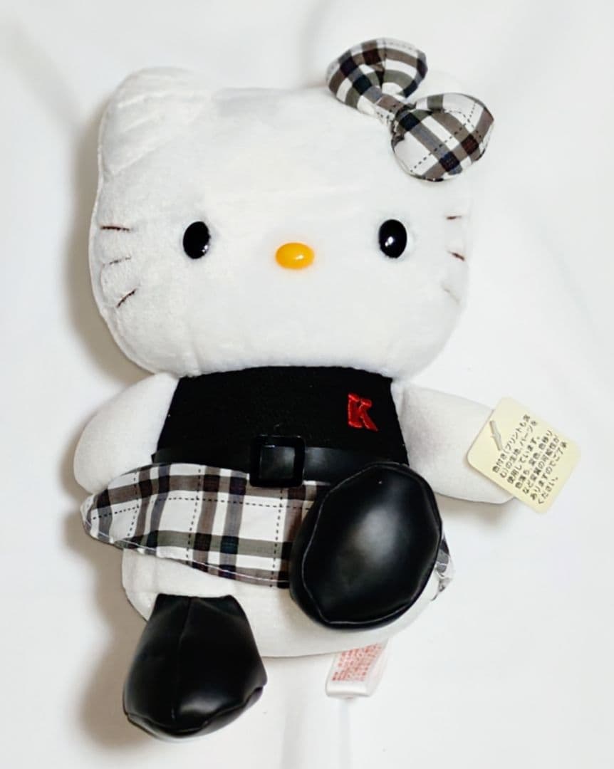 サンリオハローキティちゃんぬいぐるみ他グッズ。