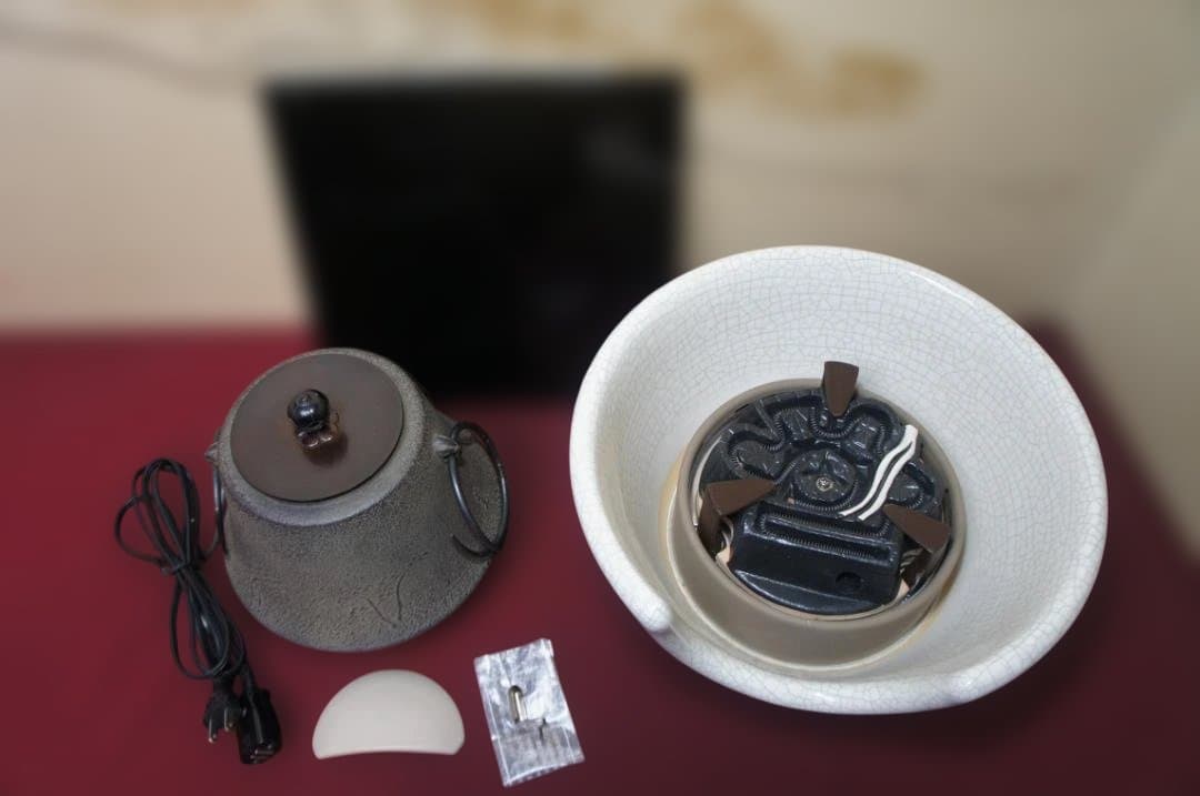 ☆ 野々田 しろ薩摩風炉(紅鉢型)電熱器 在銘富士釜 釜鐶他フルセット送料込み