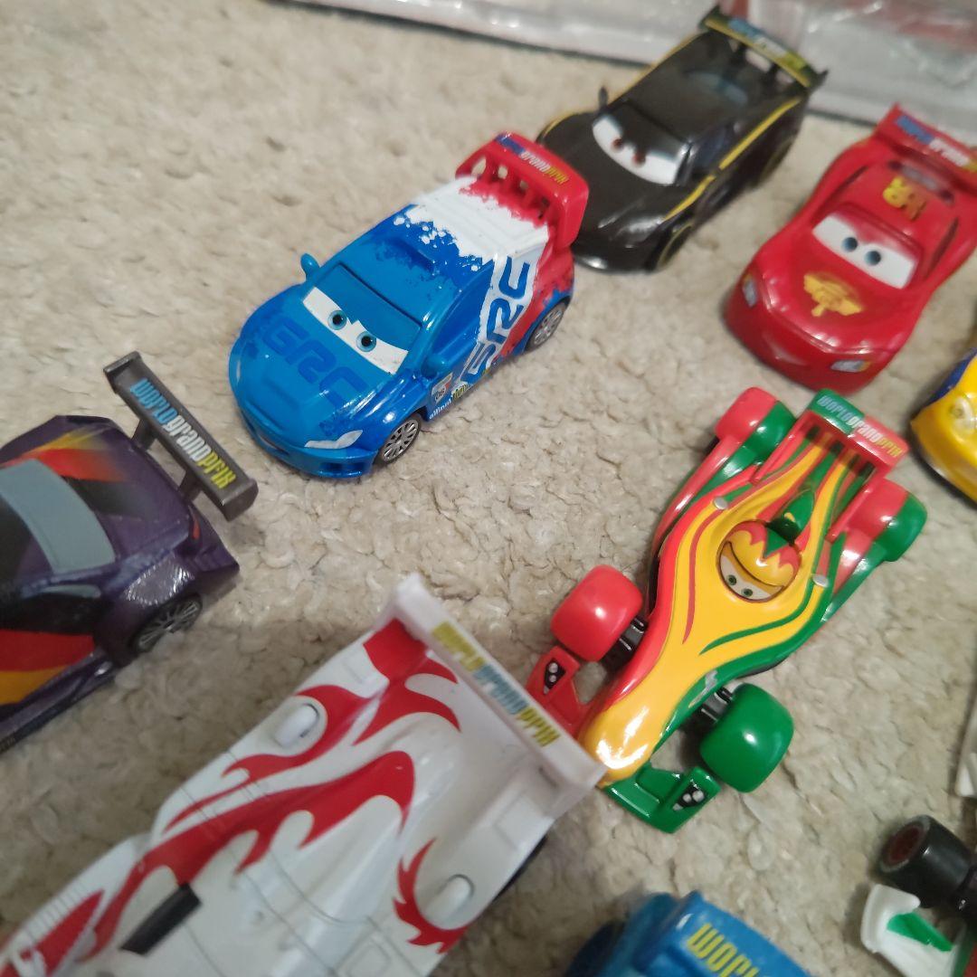 マテル カーズ2 ミニカー