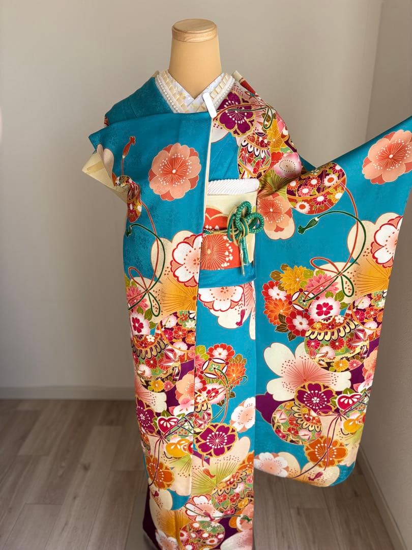 yui ⭐️可愛い！振袖フルセット　正絹振袖　成人式　水色系　最終価格です！