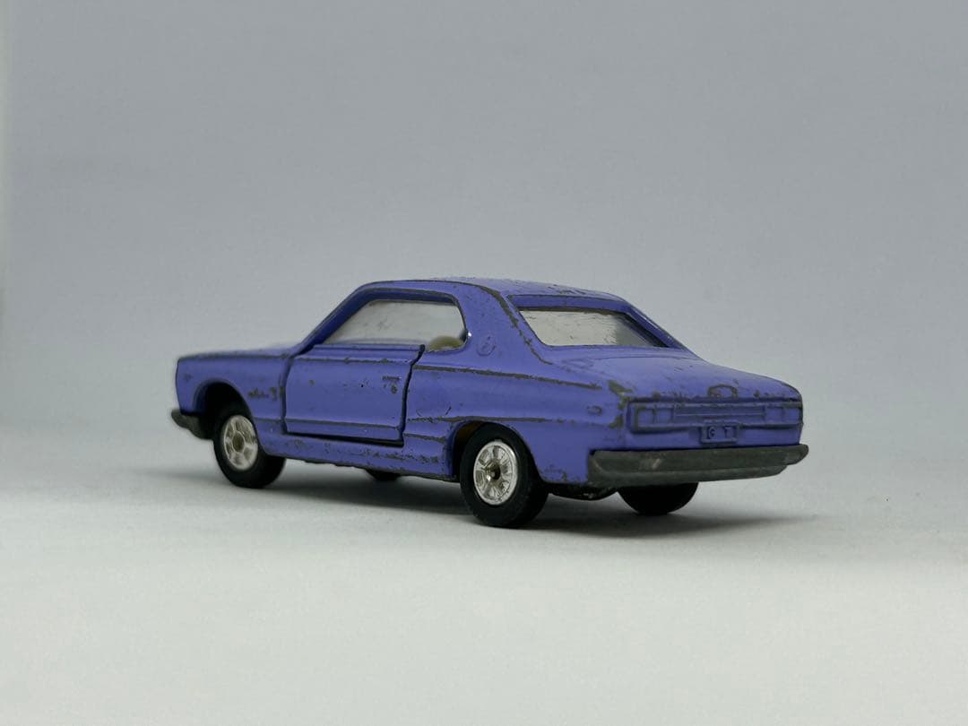 トミカ No.20 ニッサン スカイライン 2000GT 黒箱 日本製 1D