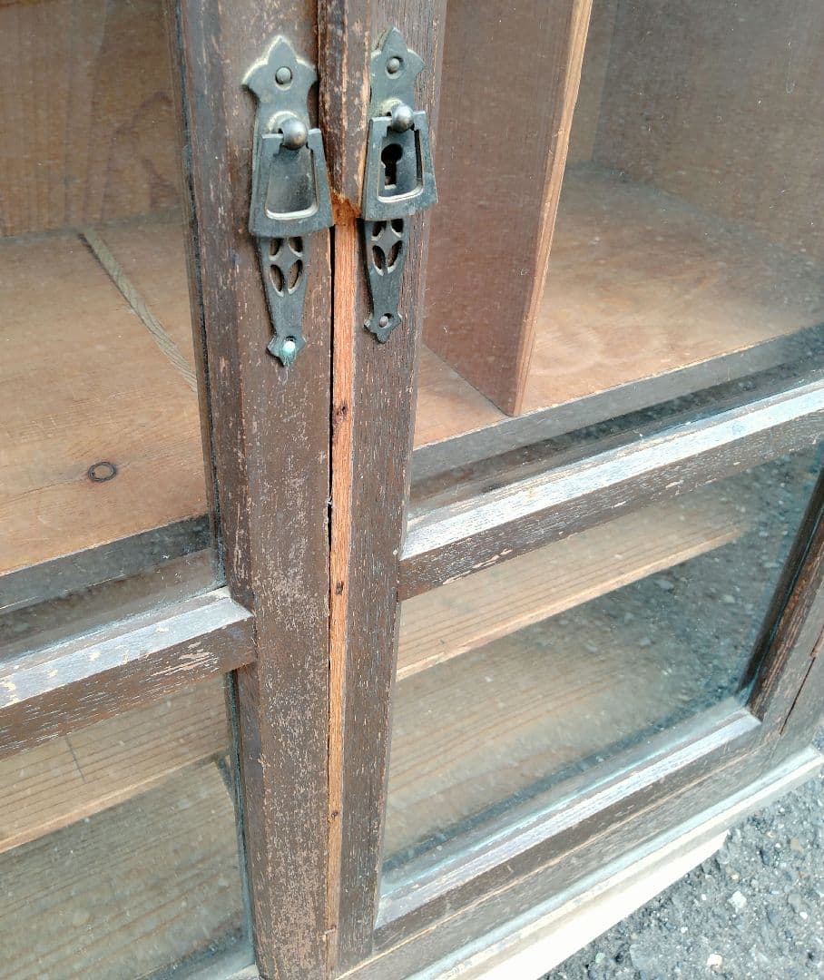 古道具　木製ガラスキャビネット ダークブラウン 2扉