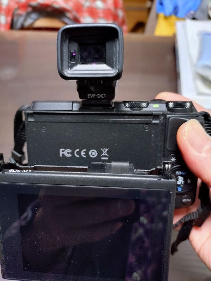 Canon EOS M3 ミラーレスカメラ