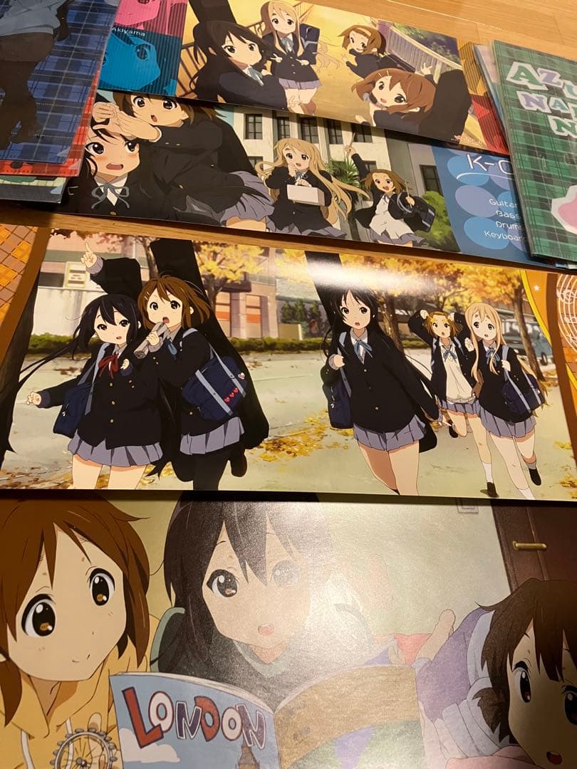 けいおん　クリアファイル　下敷き　ストラップ　ポスター　タオル　クリアシート