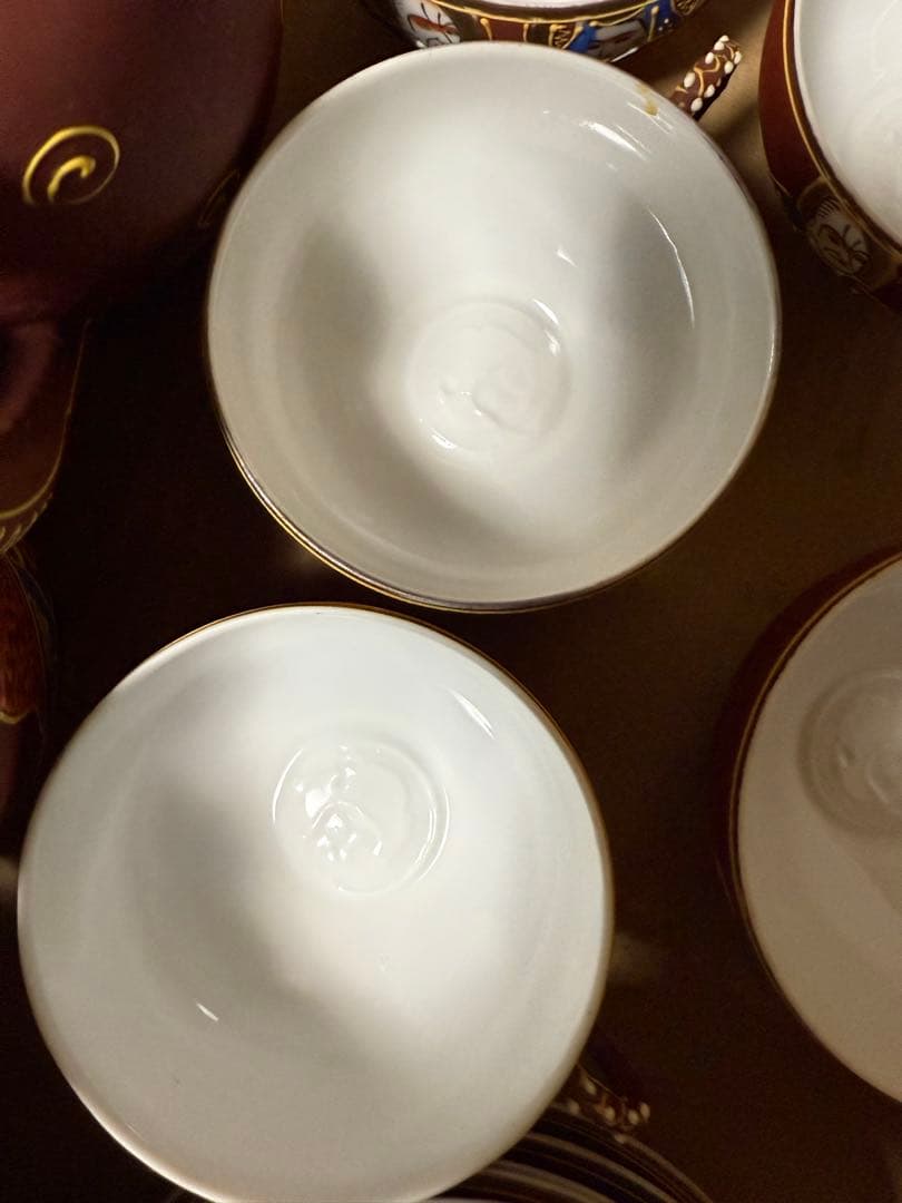 茶道具セット 赤色と金色の陶器製