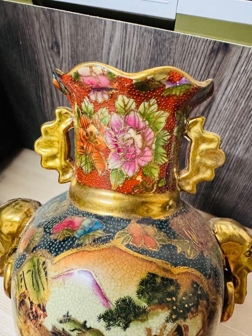 薩摩焼「武者合戦図」壺金彩 耳付 縁起物 アンティーク飾り物 置物 時代物 飾壺