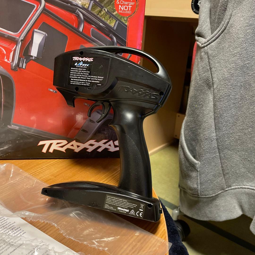 Traxxas TRX4ディフェンダートラクサス