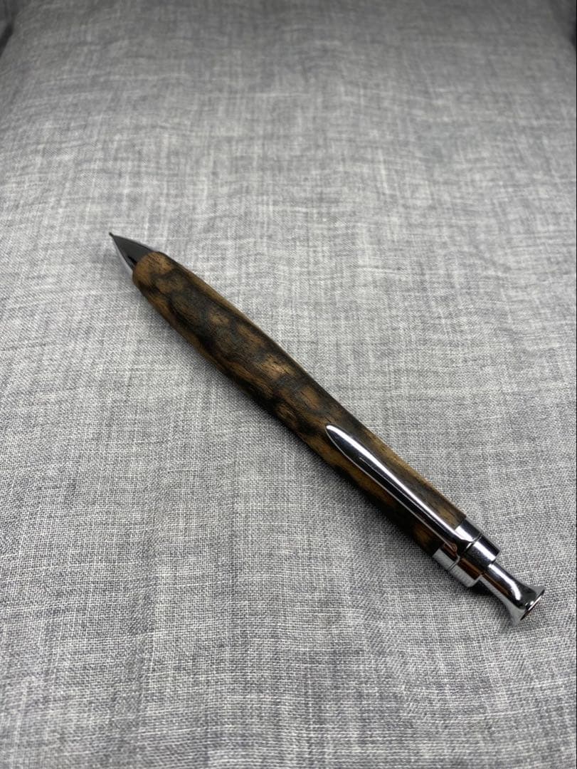 こぶた工房　黒柿　孔雀杢　シャープペン キューブ付。