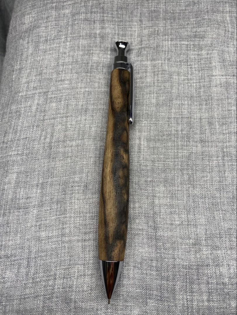 こぶた工房　黒柿　孔雀杢　シャープペン キューブ付。