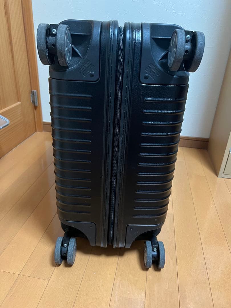 RIMOWA SALSA(リモワ サルサ)