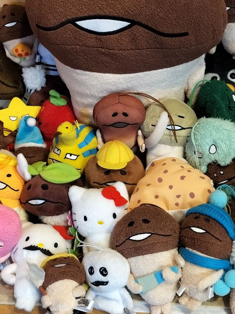 おさわり探偵なめこ栽培キット　大きなぬいぐるみ　ミニマスコット　大量　まとめ